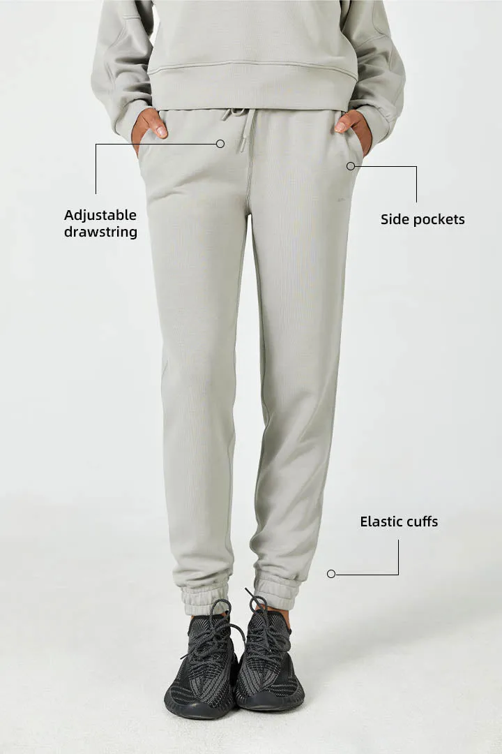 AeroChic™ High-Rise Jogger