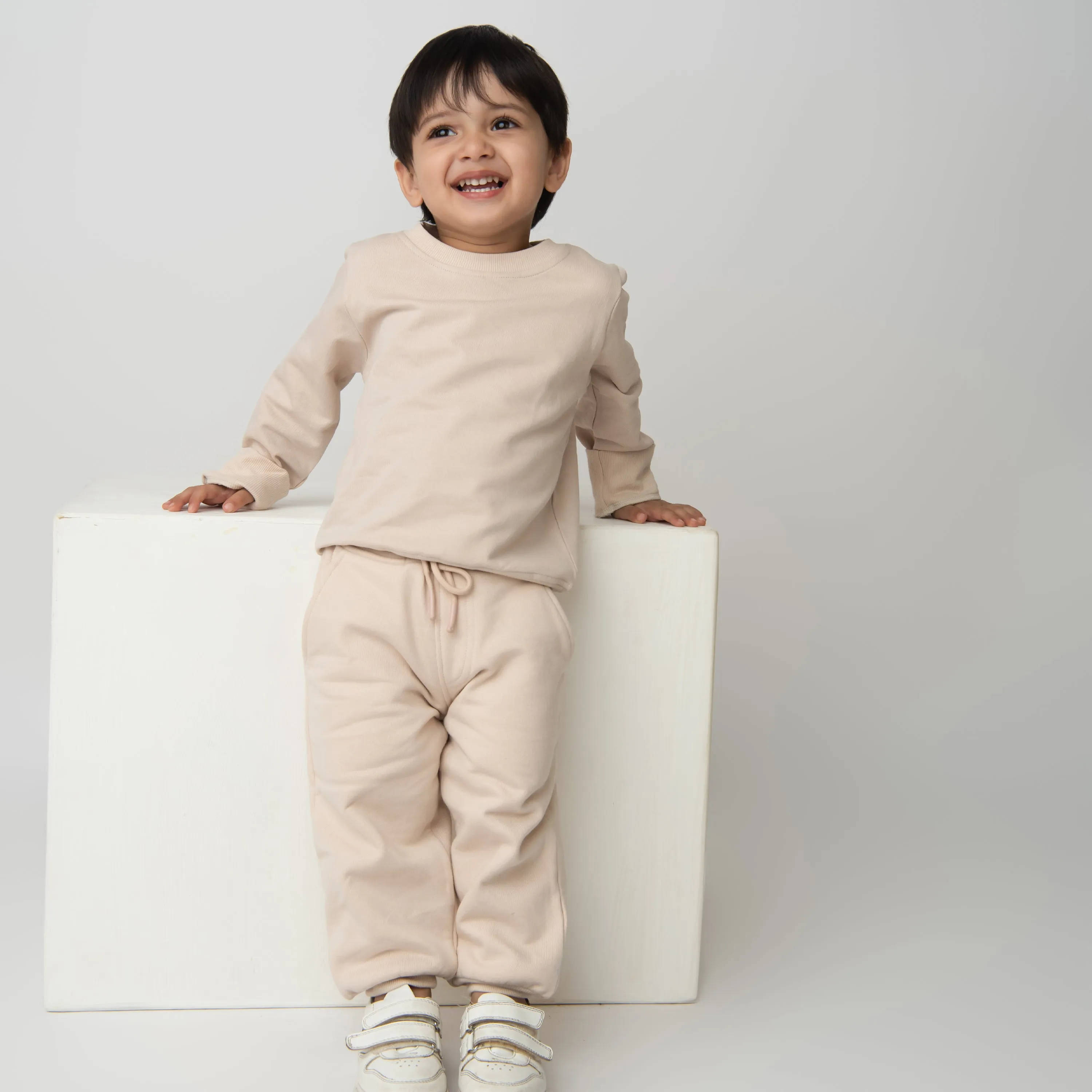 Almond Organic Fleece Sweatshirt & Jogger Set