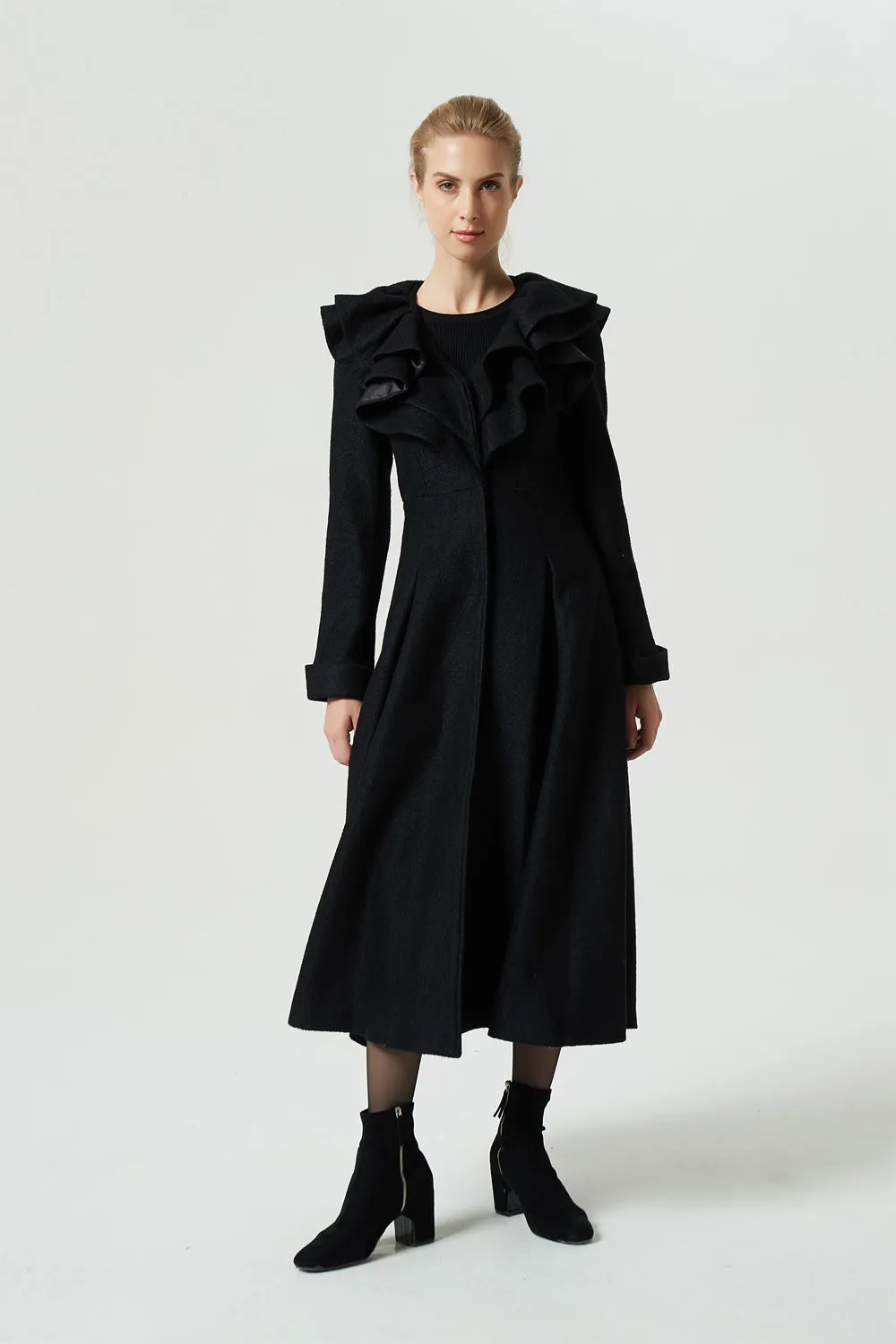 black long ruffle wool coat for women 1979#