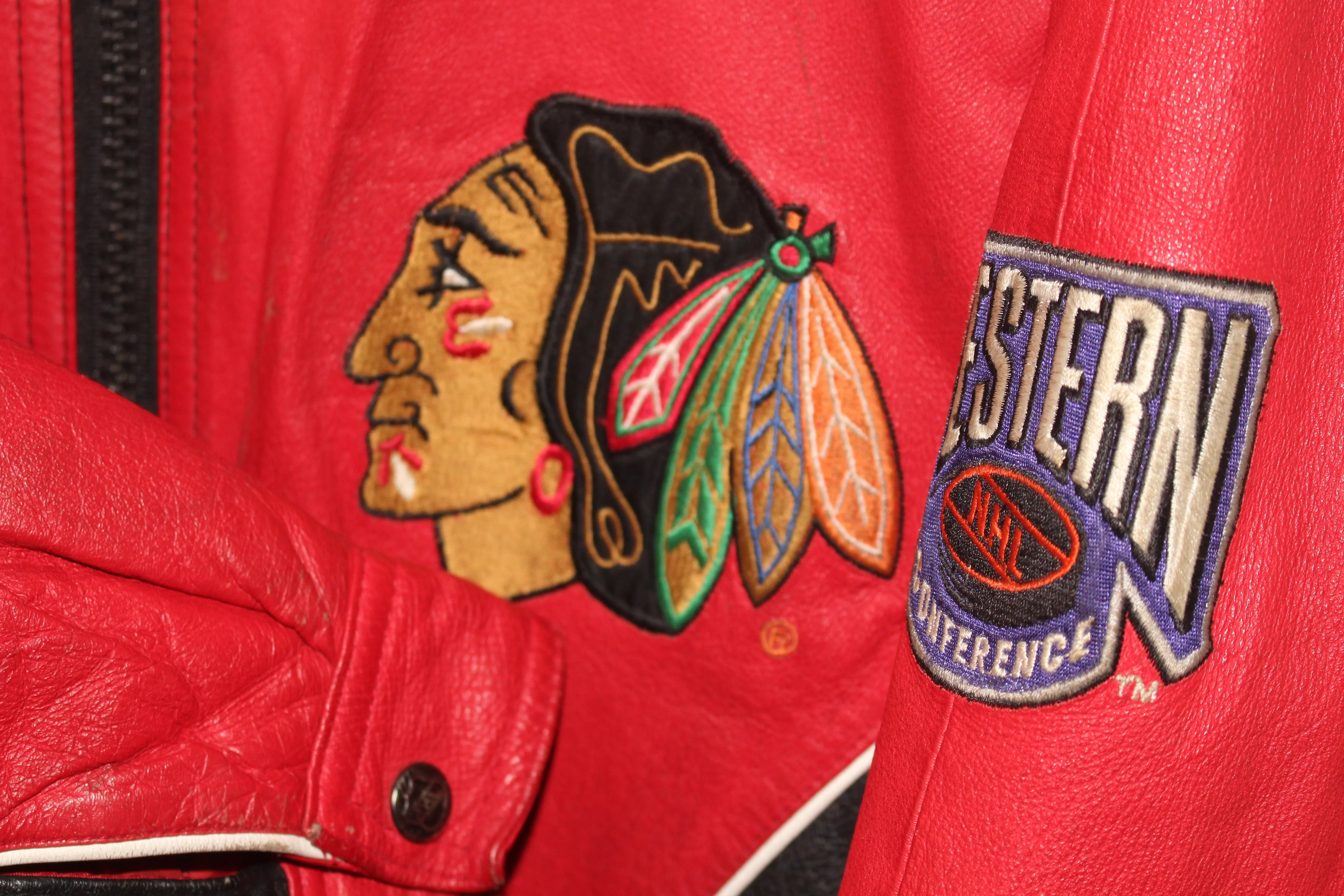 Chicago Blackhawks Pro Player Leather Jacket (XL)