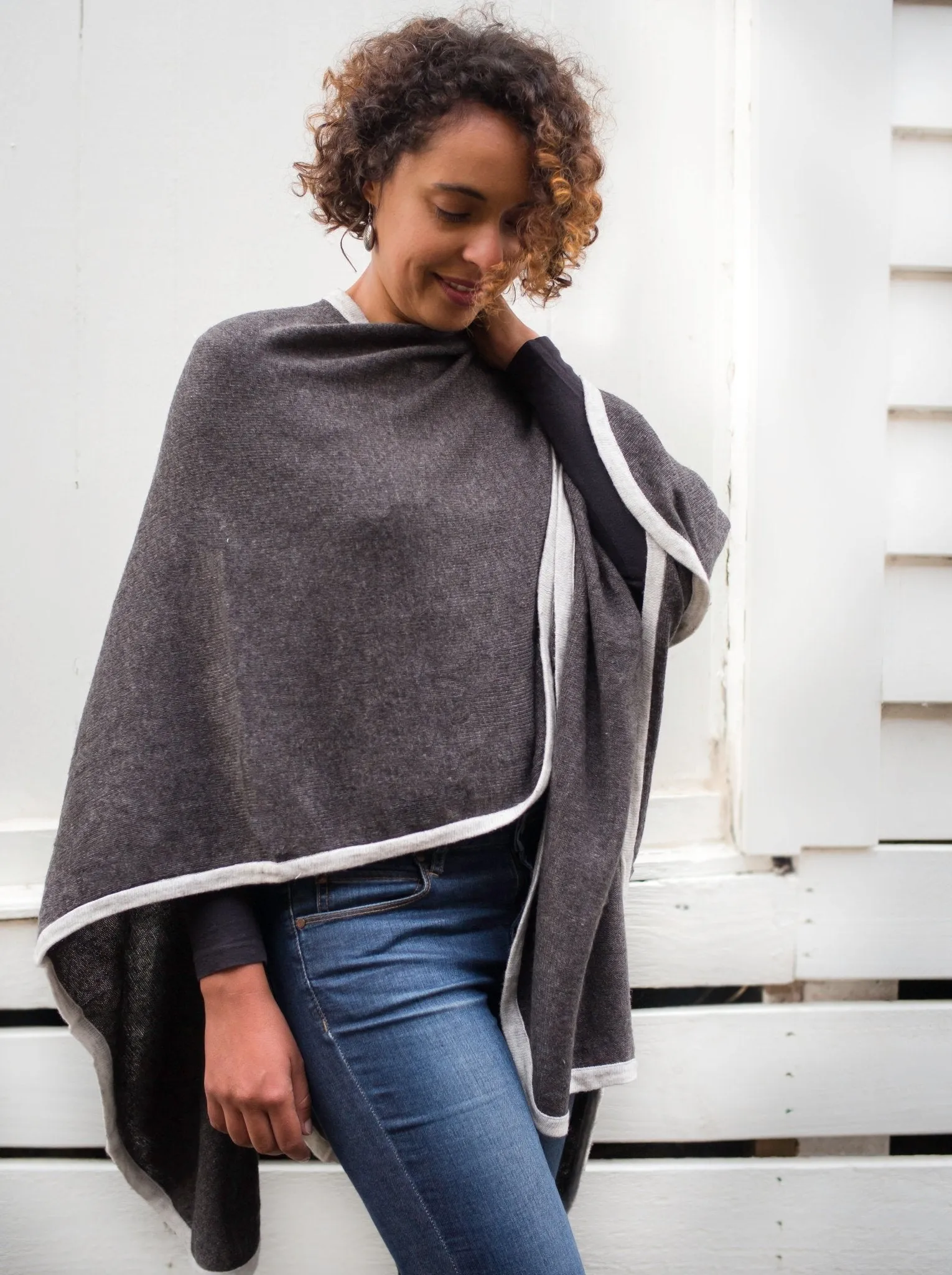 Nine Yaks Zoé Cashmere Cape