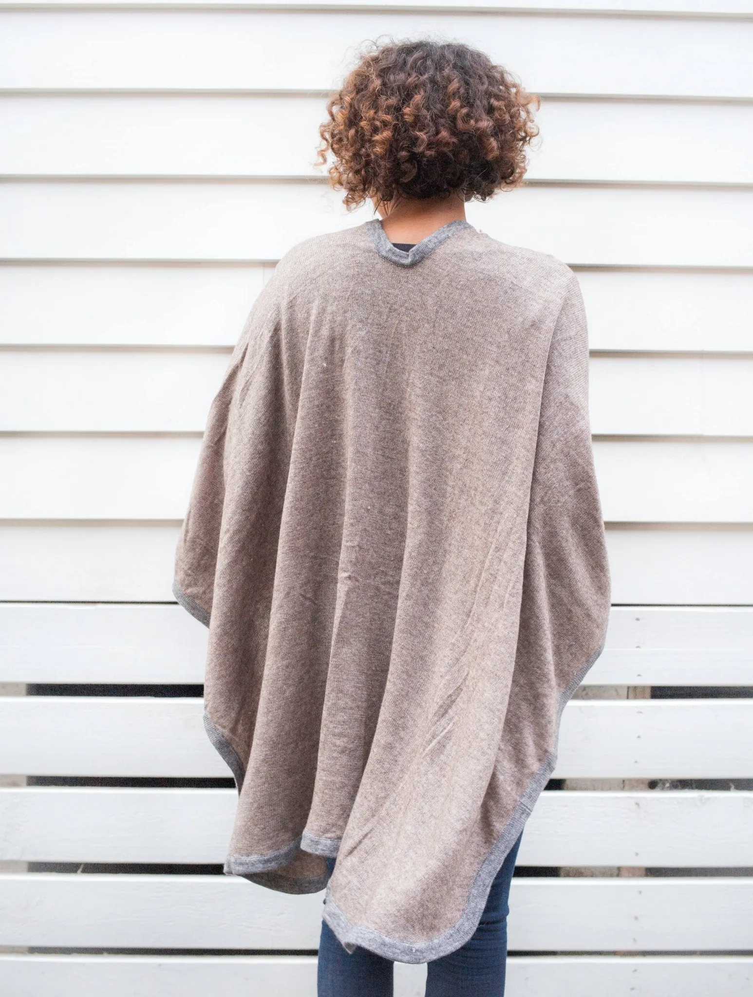 Nine Yaks Zoé Cashmere Cape