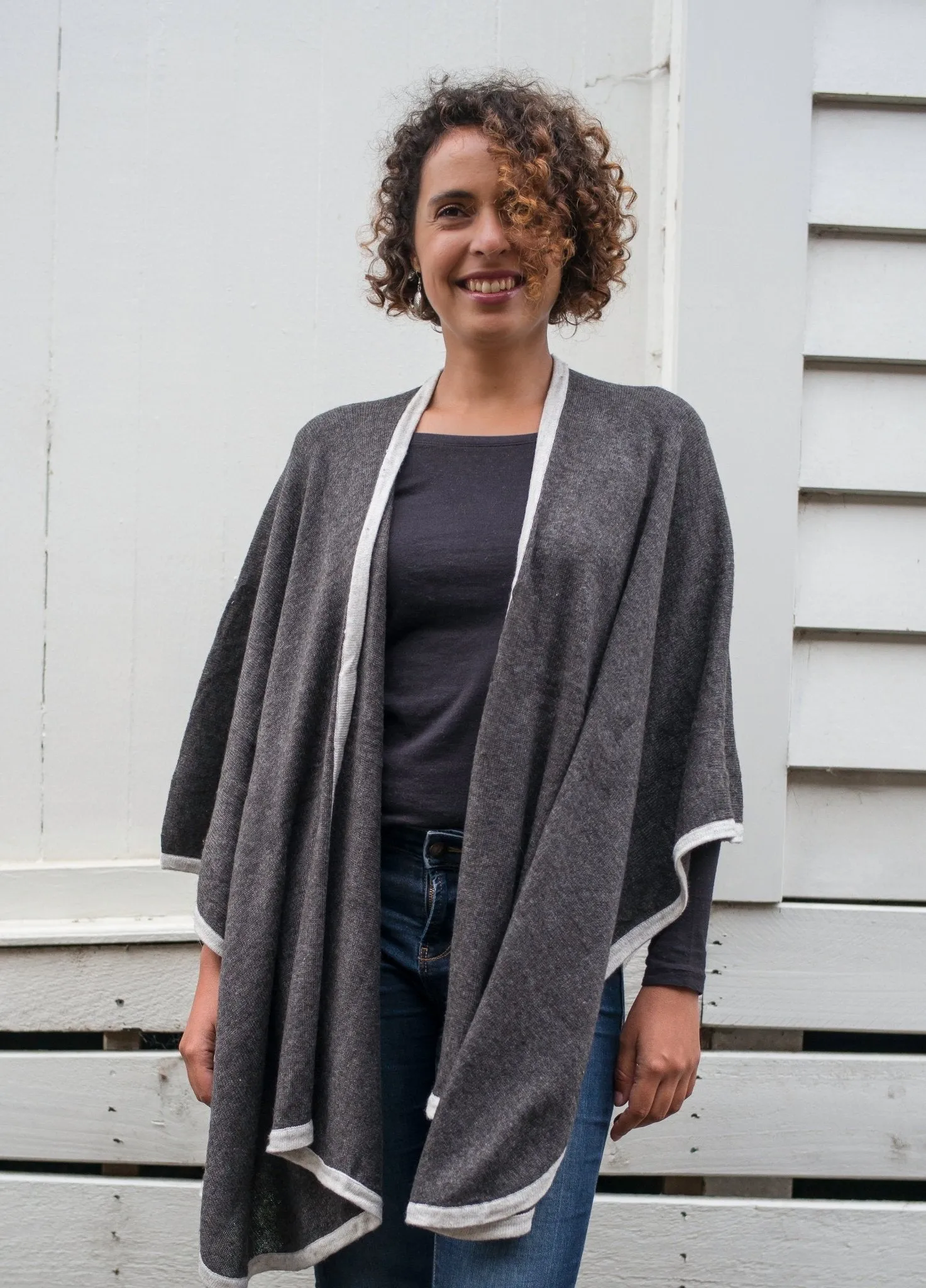 Nine Yaks Zoé Cashmere Cape