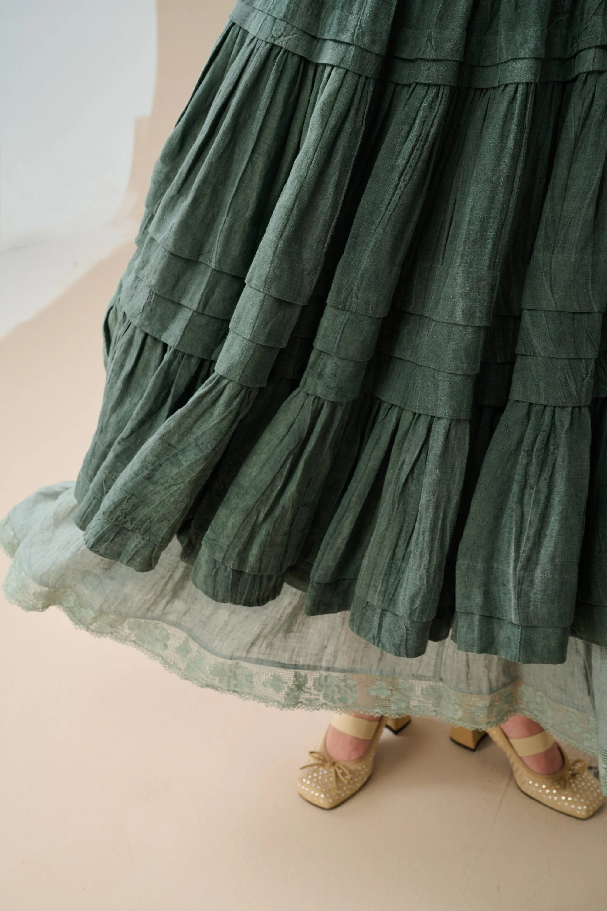 Ruby 31 | Layered twirl linen skirt