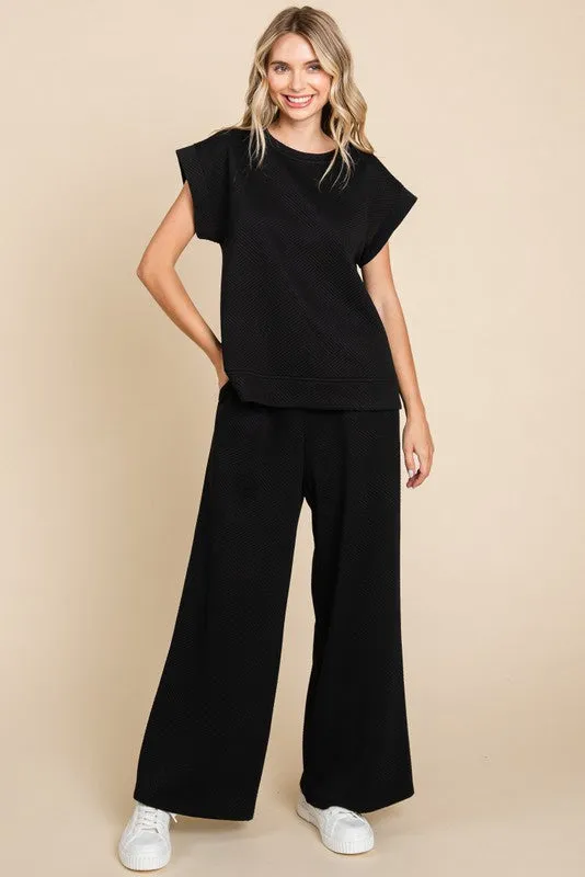 Textured Wide Leg Pants