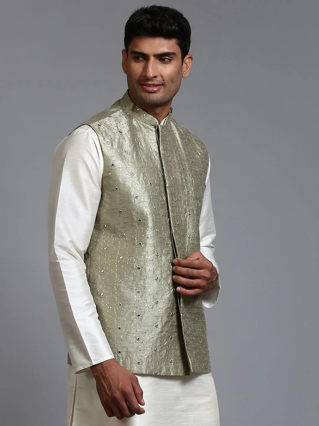 VM BY VASTRAMAY Men's Mehndi Green Embellished Jacket