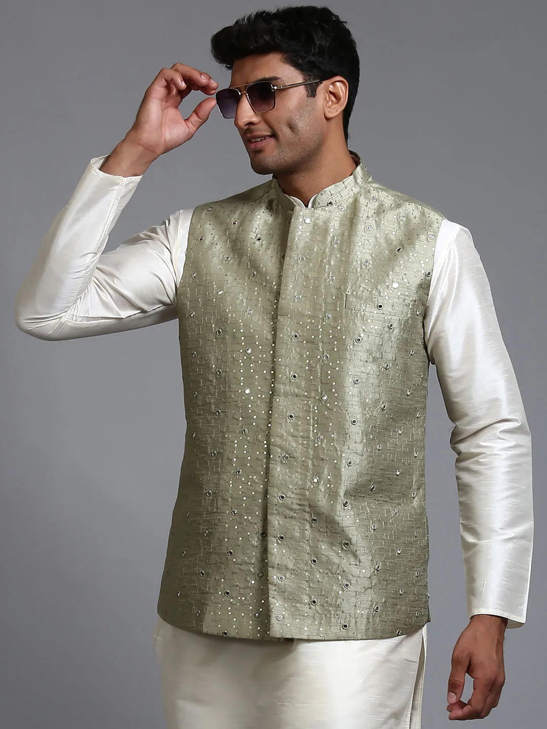 VM BY VASTRAMAY Men's Mehndi Green Embellished Jacket